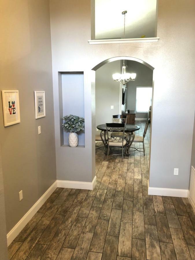 Mickey's Landing: Luxurious 4BR Disney Retreat with Pool & Game Room Orlando Exterior photo